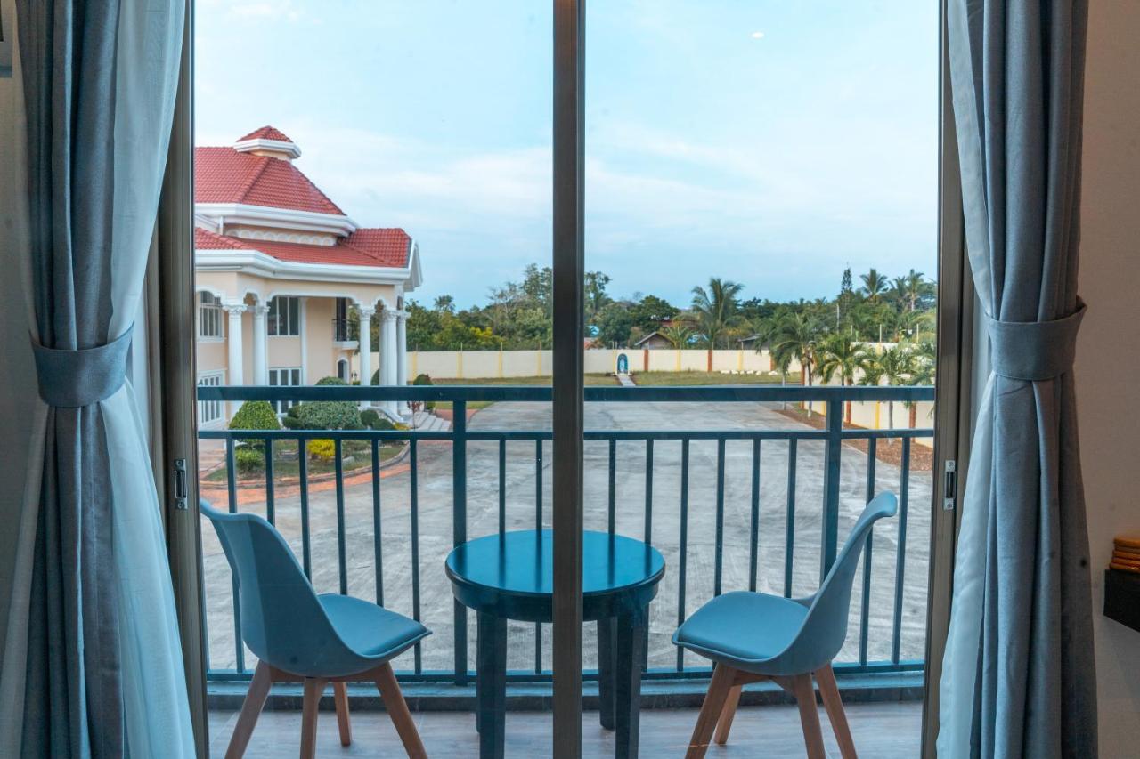 Bohol Panglao Begonia Resort エクステリア 写真